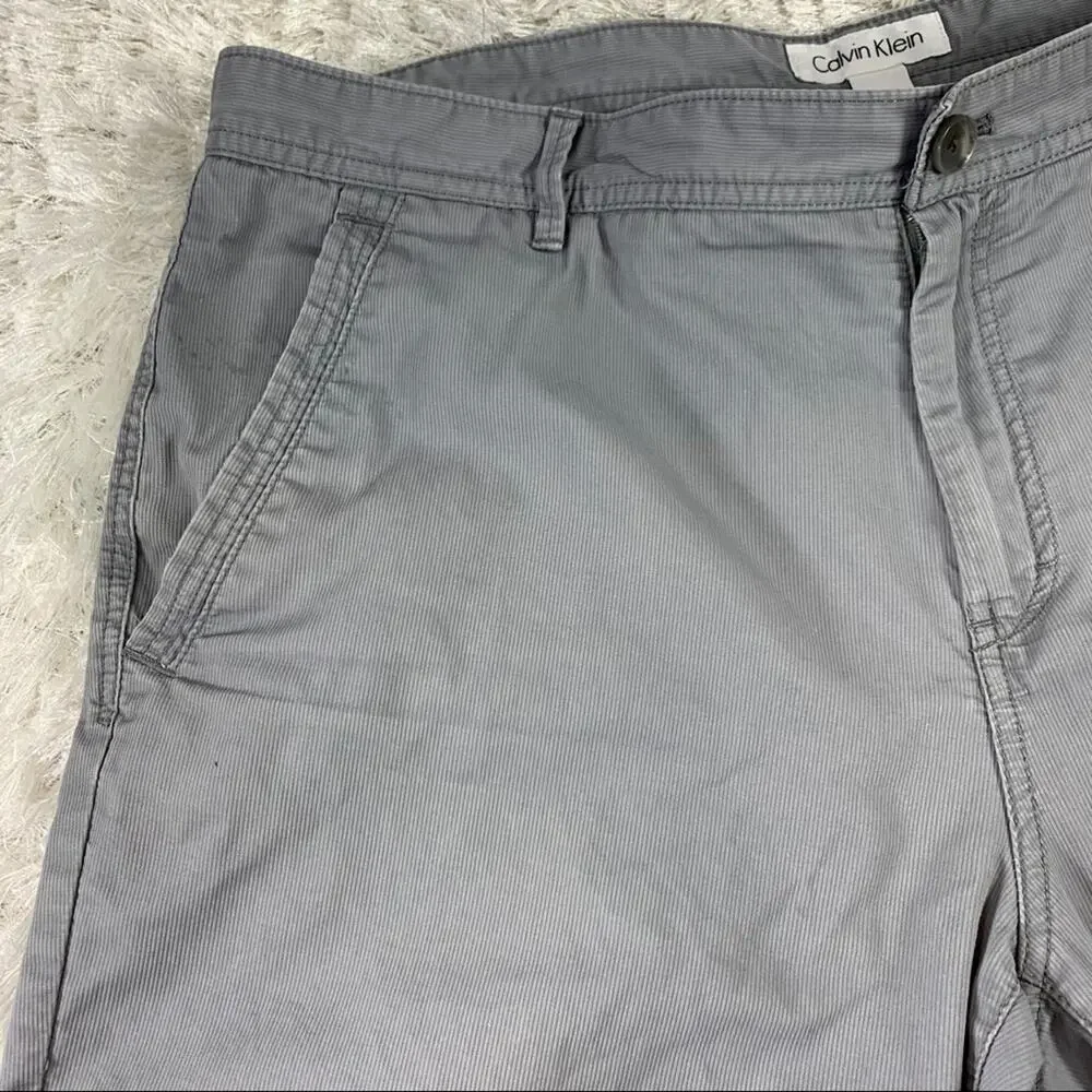 Calvin Klein Grey Cotton Flat Front Shorts  Sz 36